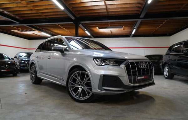 AUDI Q7 3.0TDI V6 S-LINE LICHTE VRACHT