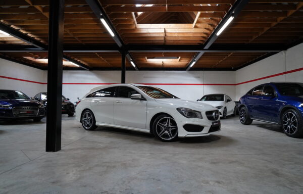 MERCEDES CLA 180 SB AMG-LINE