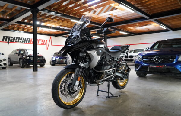 BMW R 1250 GS TRIPLE BLACK